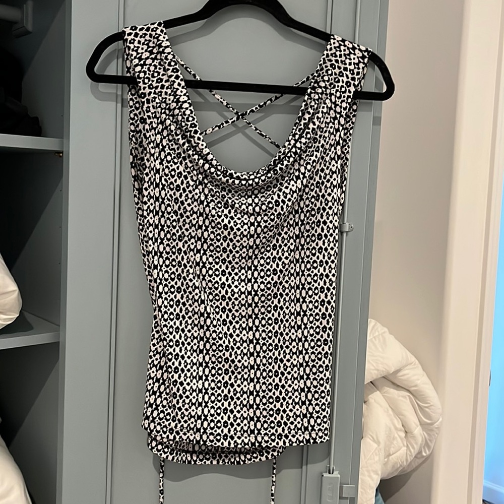 Vince Camuto Black and White Print Draped Top